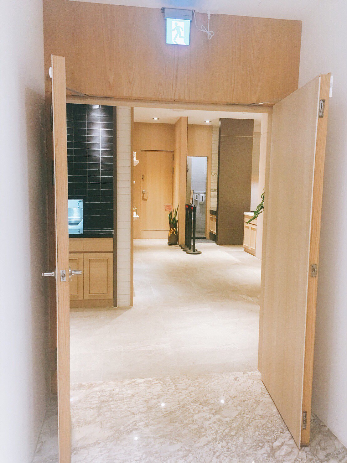 【台中住宿、餐廳】台中一泊二食｜愛戀旅店 Amour Hotel、Nu Pasta台中雙十店