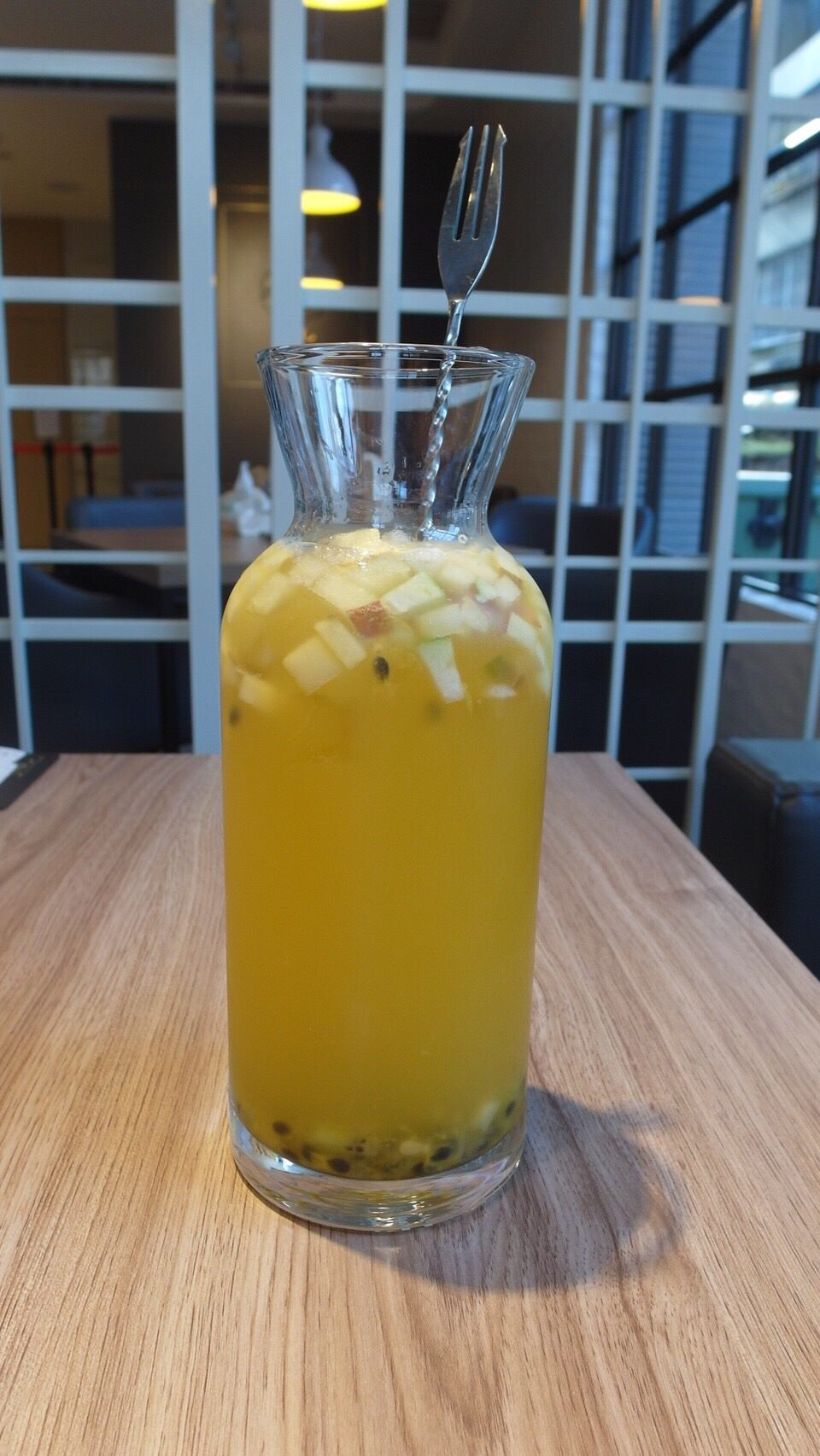 【台中住宿、餐廳】台中一泊二食｜愛戀旅店 Amour Hotel、Nu Pasta台中雙十店