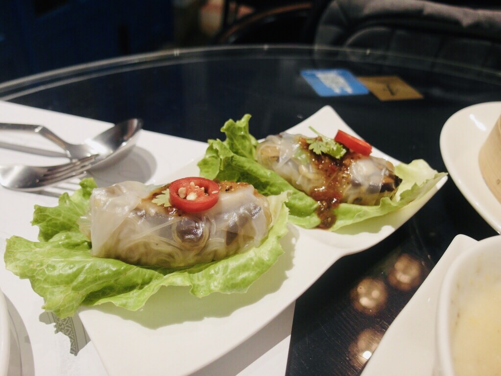 【台南蔬食/素食餐廳】赤崁璽樓：和洋相融的精緻蔬食料理、鳳梨酥伴手禮