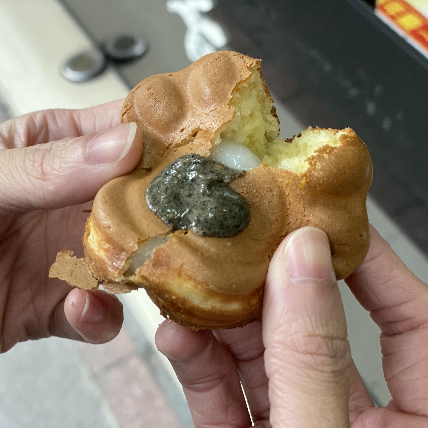 【台北萬華｜西門町】迎冬至．鬧元宵｜傳統又創新的六種湯圓新吃法全攻略！西門萬華紅豆白玉玉磚甜湯、手工湯圓冰、鹹湯圓、花好月圓炸湯圓、燒麻糬、冬至限定湯圓雞蛋糕
