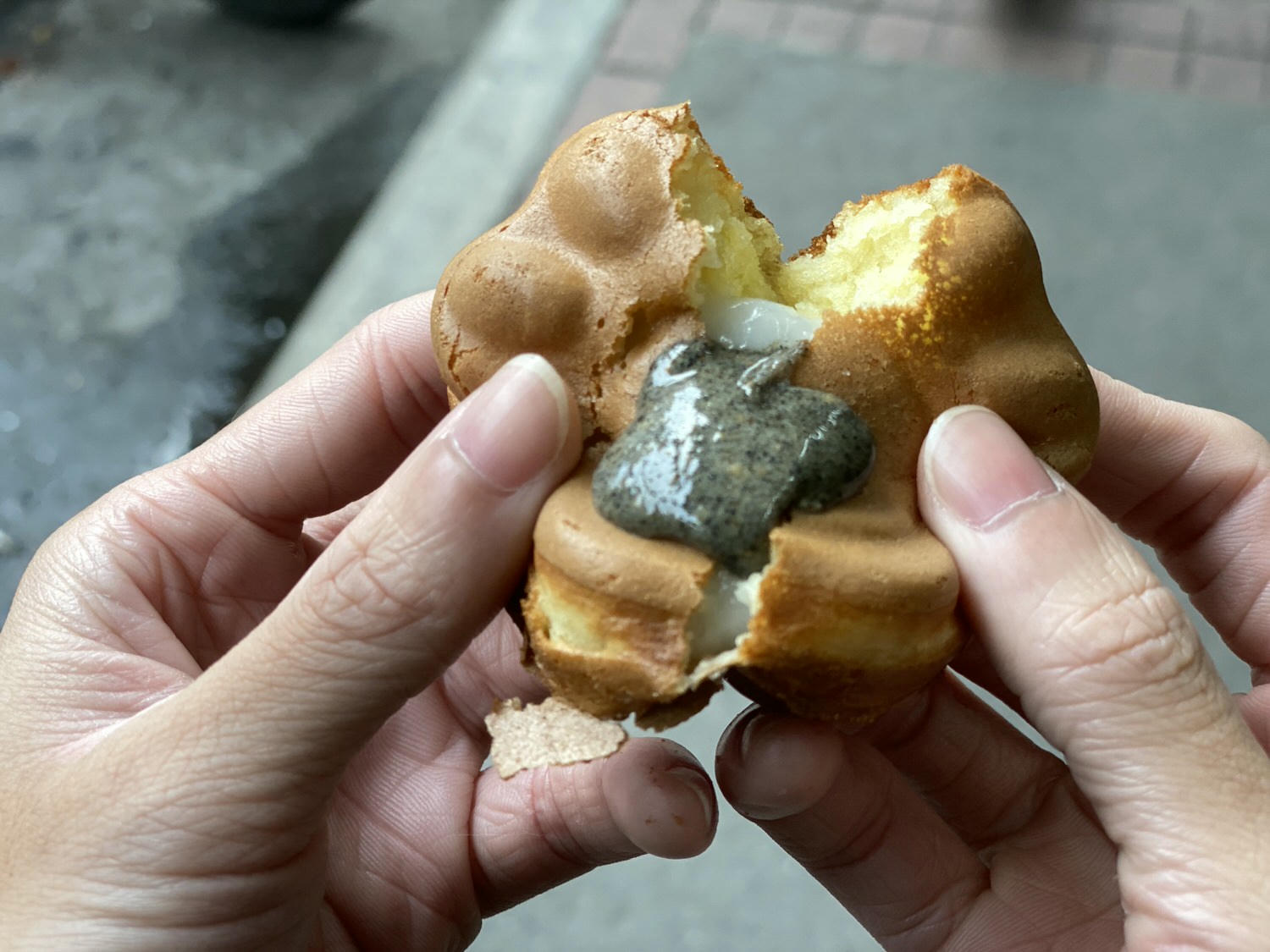 【台北萬華｜西門町】迎冬至．鬧元宵｜傳統又創新的六種湯圓新吃法全攻略！西門萬華紅豆白玉玉磚甜湯、手工湯圓冰、鹹湯圓、花好月圓炸湯圓、燒麻糬、冬至限定湯圓雞蛋糕